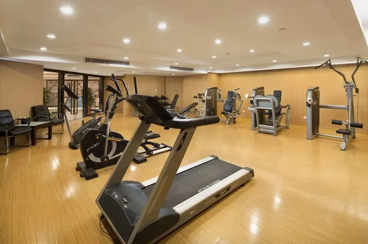 Шаоян: Shaoyang Huatian Hotel