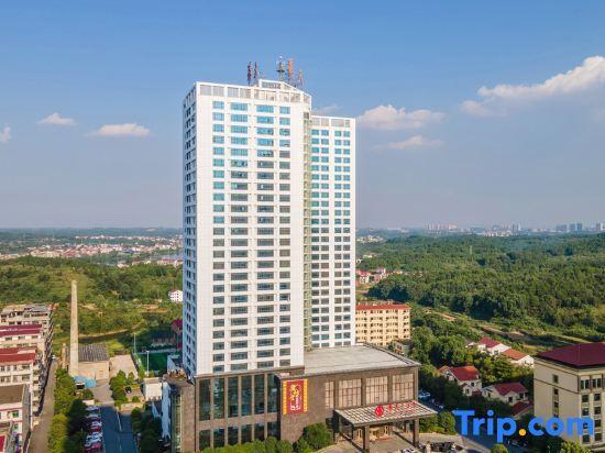 Шаоян: Shaoyang Huatian Hotel