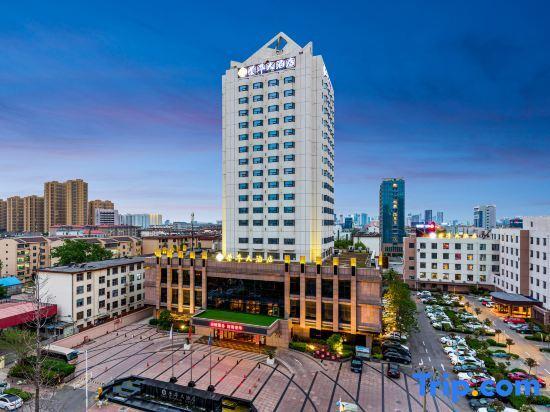Линьи: Rong Hua International Hotel