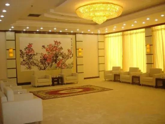 Вэйфан: Hotspring Grand Hotel