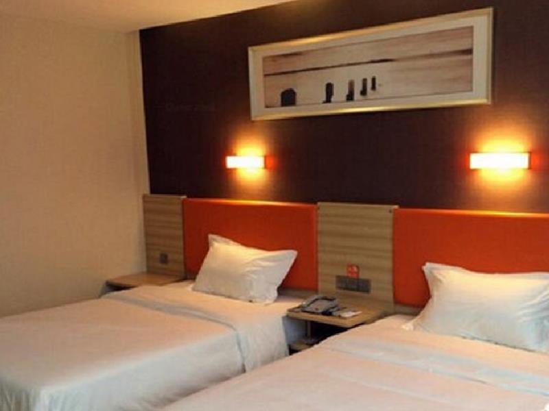 Синъи: 7 Days Premium Xingyi Airport Branch