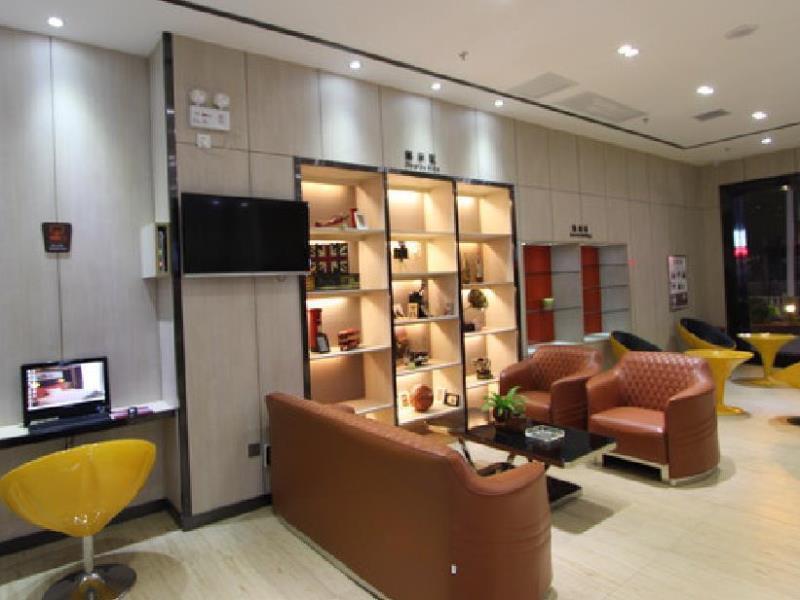 Синъи: 7 Days Premium Xingyi Airport Branch