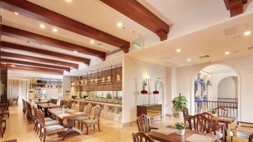 Бэйхай: New Century Manju Hotel Beihai Yintan