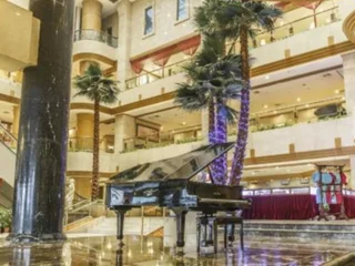 Лоян: LuoYang Peony Plaza Hotel