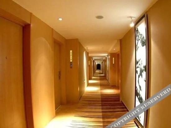 Ухань: Zhuankou Yangtze Hotel