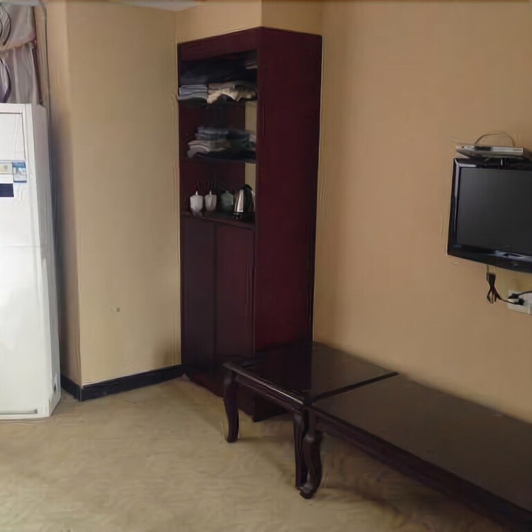 Йиян: Anhua Grand Hotel