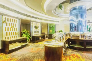 Чунцин: Rezen Kingtown Hotel (Chongqing Guanyinqiao)