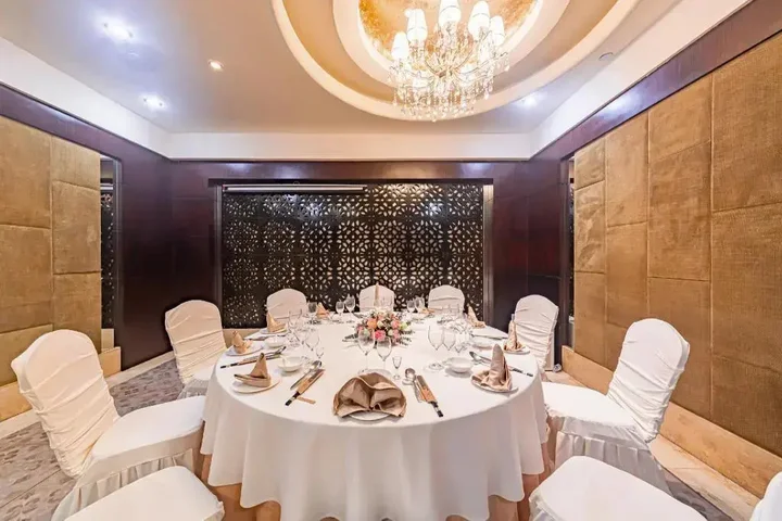 Чунцин: Rezen Kingtown Hotel (Chongqing Guanyinqiao)