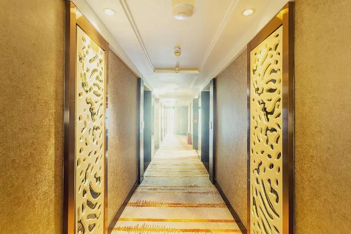 Чунцин: Rezen Kingtown Hotel (Chongqing Guanyinqiao)