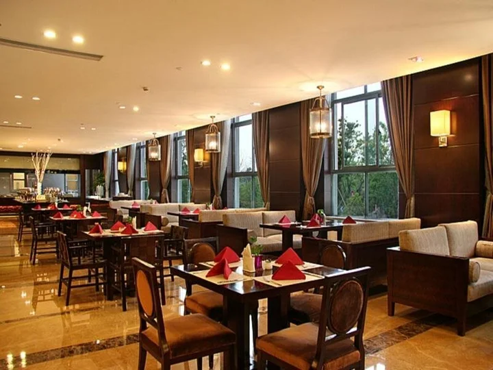 Шанхай: Gucun Park Hotel