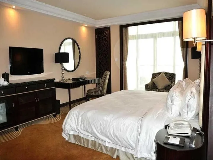 Уху: Country Garden Phoenix Hotel