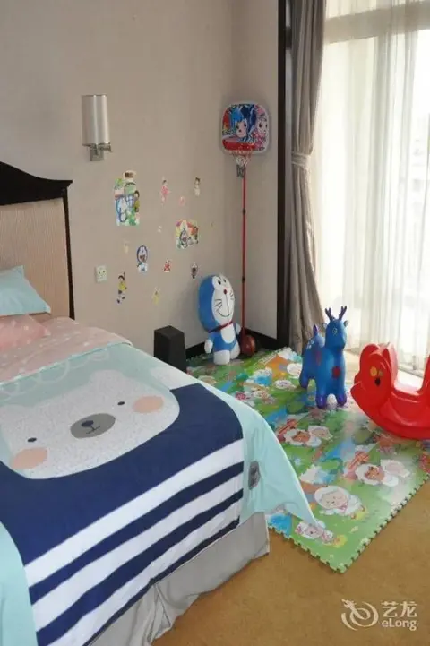 Уху: Country Garden Phoenix Hotel