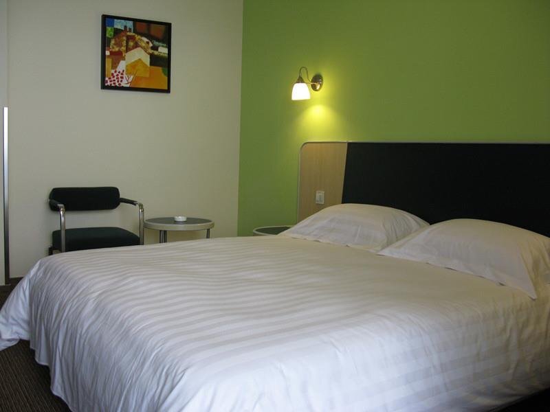 Ухань: Motel168 Wu Chang Railway Station Inn