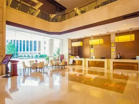 Лунъянь: Jinren Hotel