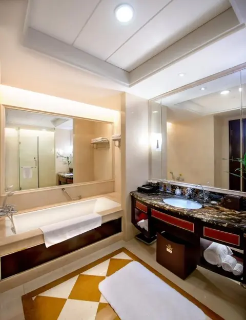 Цзиньюань: Qingyuan International Hotel