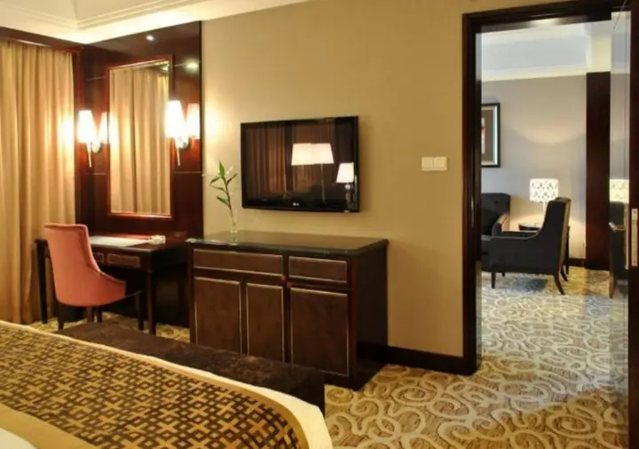 Цзиньюань: Qingyuan International Hotel