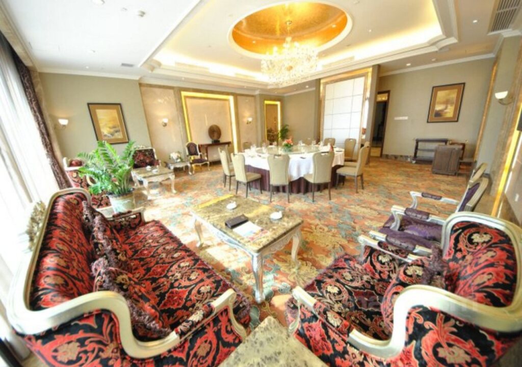 Цзиньюань: Qingyuan International Hotel