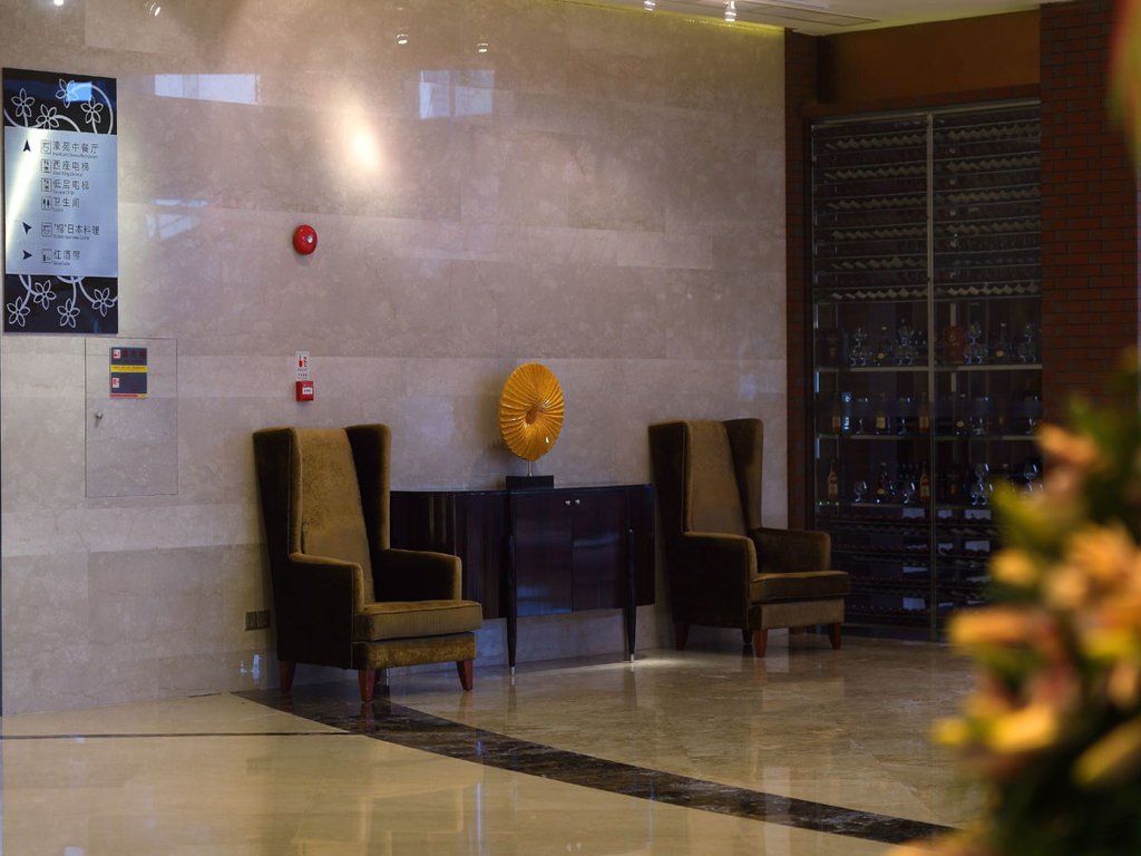 Шэньчжэнь: Venus Royal Hotel （Kirin Parkview Hotel）