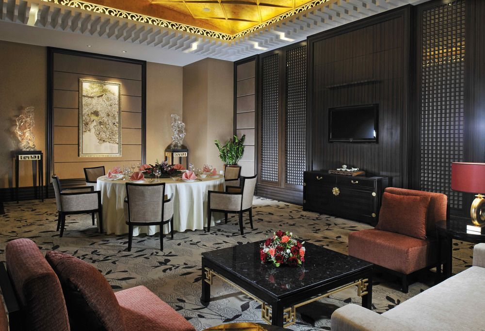 Шэньчжэнь: The Pavilion Hotel - Longgang Hotel