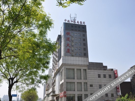 太原万柏林铁道大厦 — фото 5