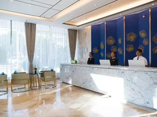 Дали: GreenTree Eastern Dali Railway Station Hotel