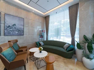 Дали: GreenTree Eastern Dali Railway Station Hotel