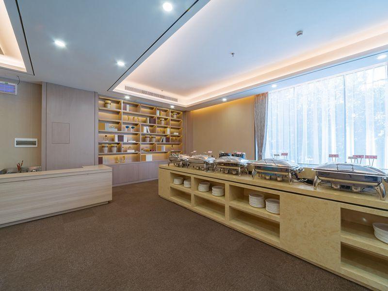 Дали: GreenTree Eastern Dali Railway Station Hotel