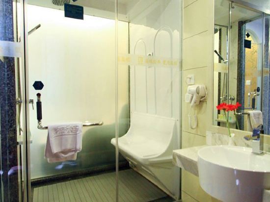 Фошань: Yingbai Hotel