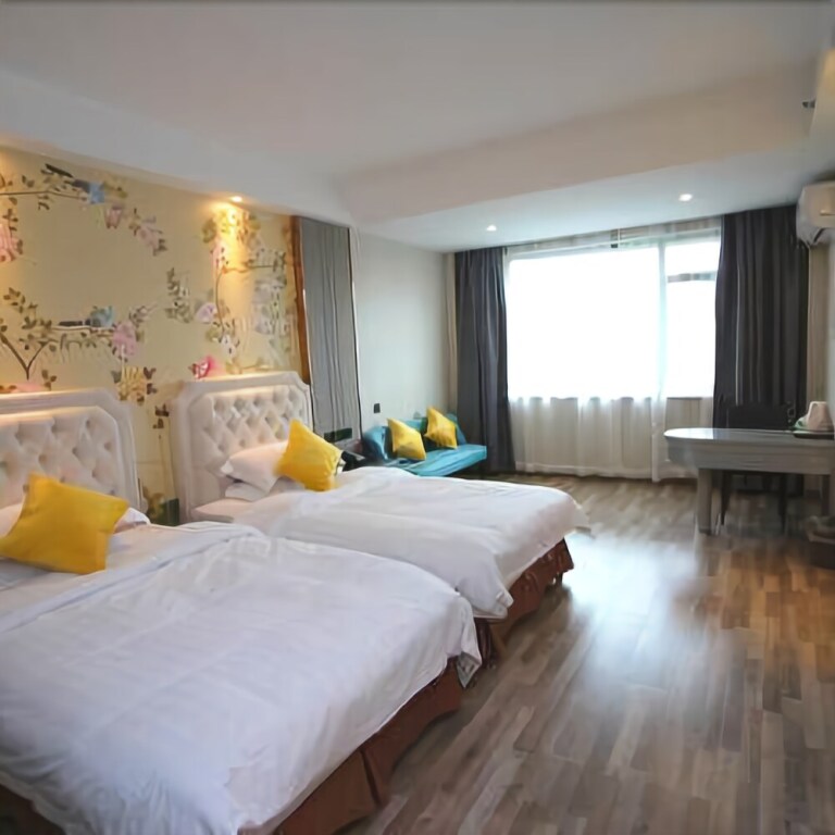 Лешан: Lan Bo Hotel