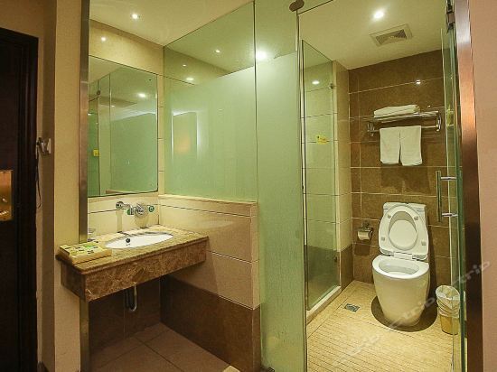 Хайкоу: Overseas Chinese Hotel Haikou