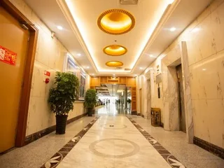 Кайфын: Zhongzhou Yihe Hotel