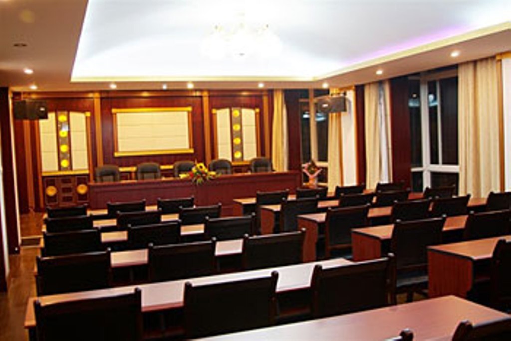 Лешан: Xingfa Hotel