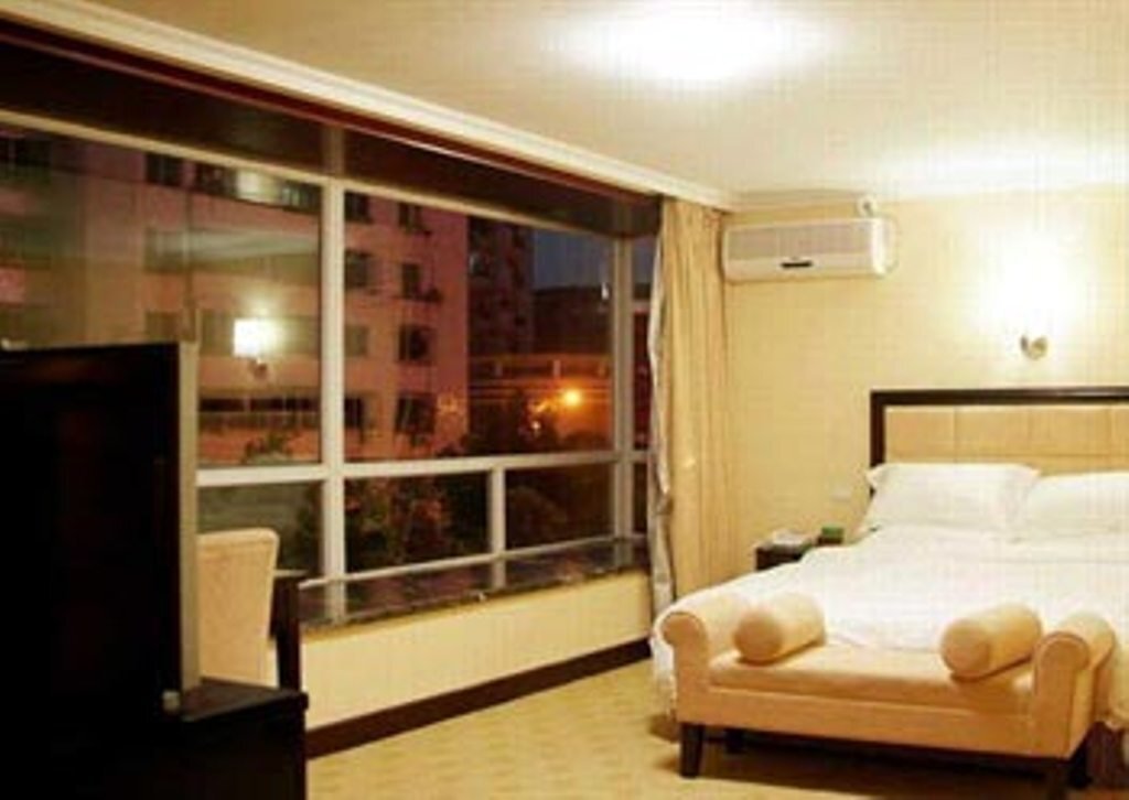 Лешан: Xingfa Hotel