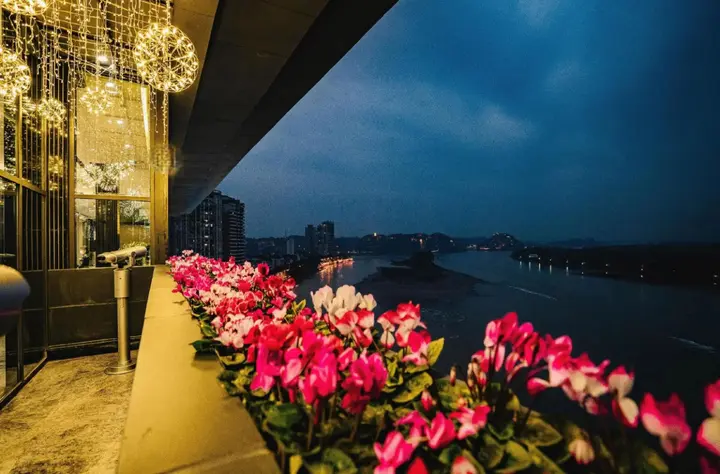 Лешан: Le Shan Jinjiang Jia Zhou Hotel