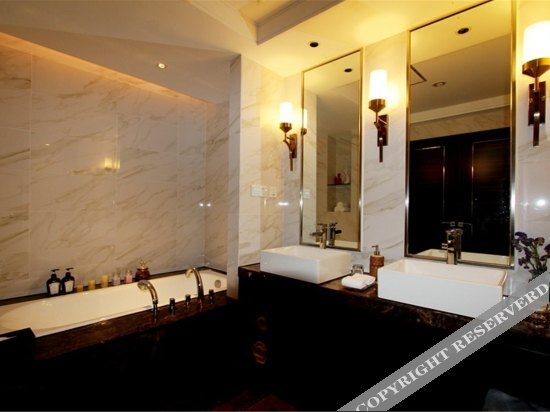 Лишуй: Liancheng Hotel