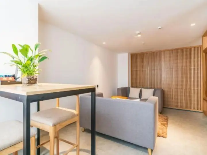 Лоян: Meiqi Smart Hotel (Luoyang Wangfujing David City Store)
