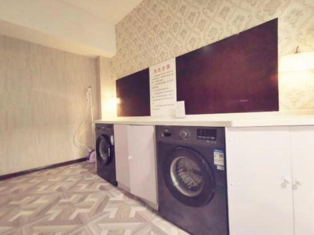 Лоян: Luoyang Yihe Hotel (Xinduhui Wangfujing)
