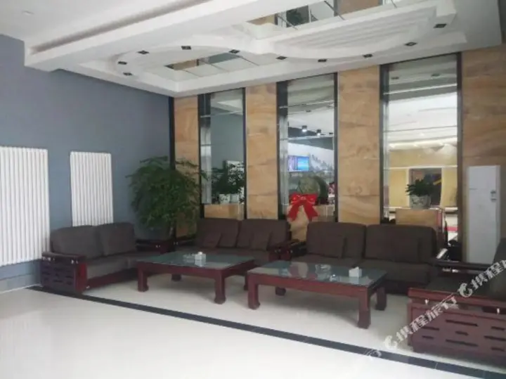 Пуян: Xincun Holiday Hotel
