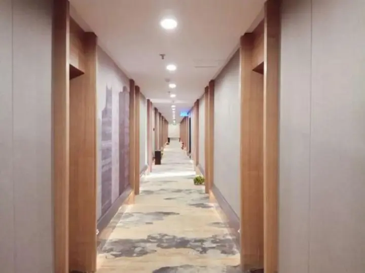 Пуян: Xincun Holiday Hotel