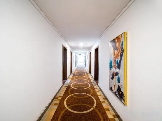 Наньнин: Nanning Shenxianju Hotel (Jiangnan Passenger Transport Terminal)