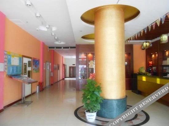 Наньнин: Nanning Shenxianju Hotel (Jiangnan Passenger Transport Terminal)