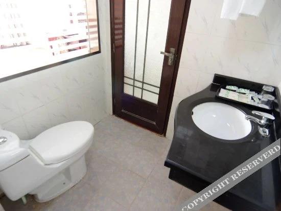 Наньнин: Nanning Shenxianju Hotel (Jiangnan Passenger Transport Terminal)