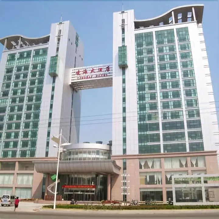 Жичжао: Linghai Hotel