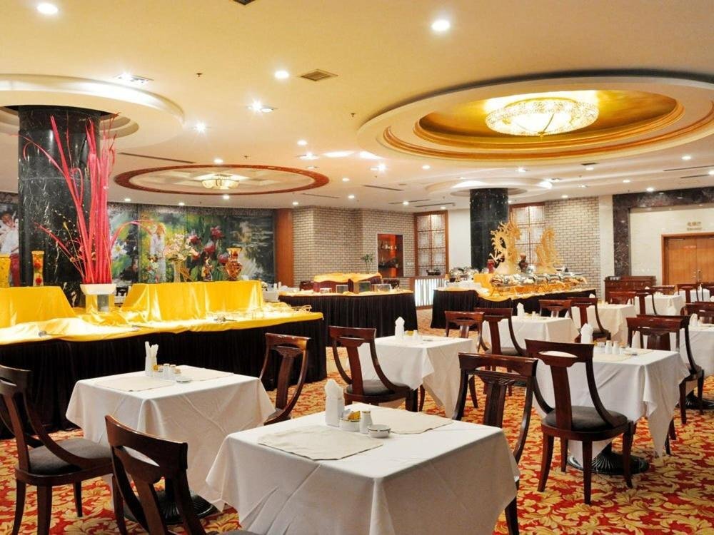 Жичжао: Linghai Hotel
