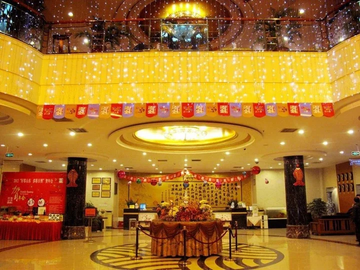 Жичжао: Linghai Hotel