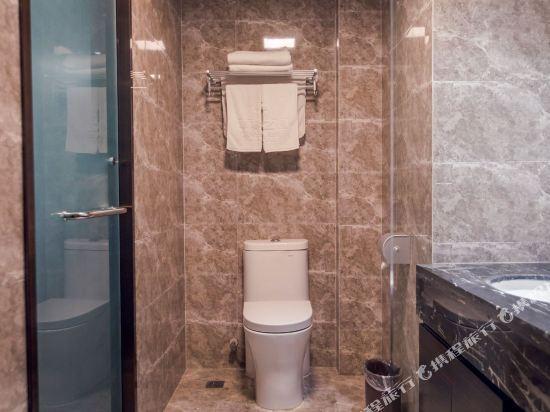 Tongling: Huating Business Hotel