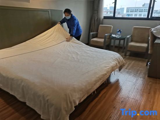 Вэньчжоу: Radow Hotel (Cangnan Longxiang)