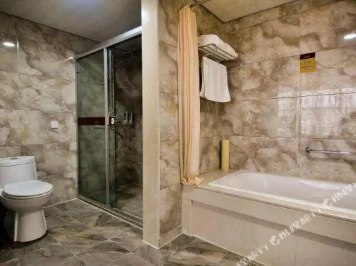 Шаоксинг: Taitan International Hotel