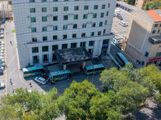 Синин: Huachen Hotel