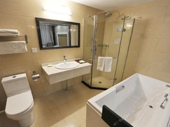 Яньцзи: Luyuan Hotel Yanji